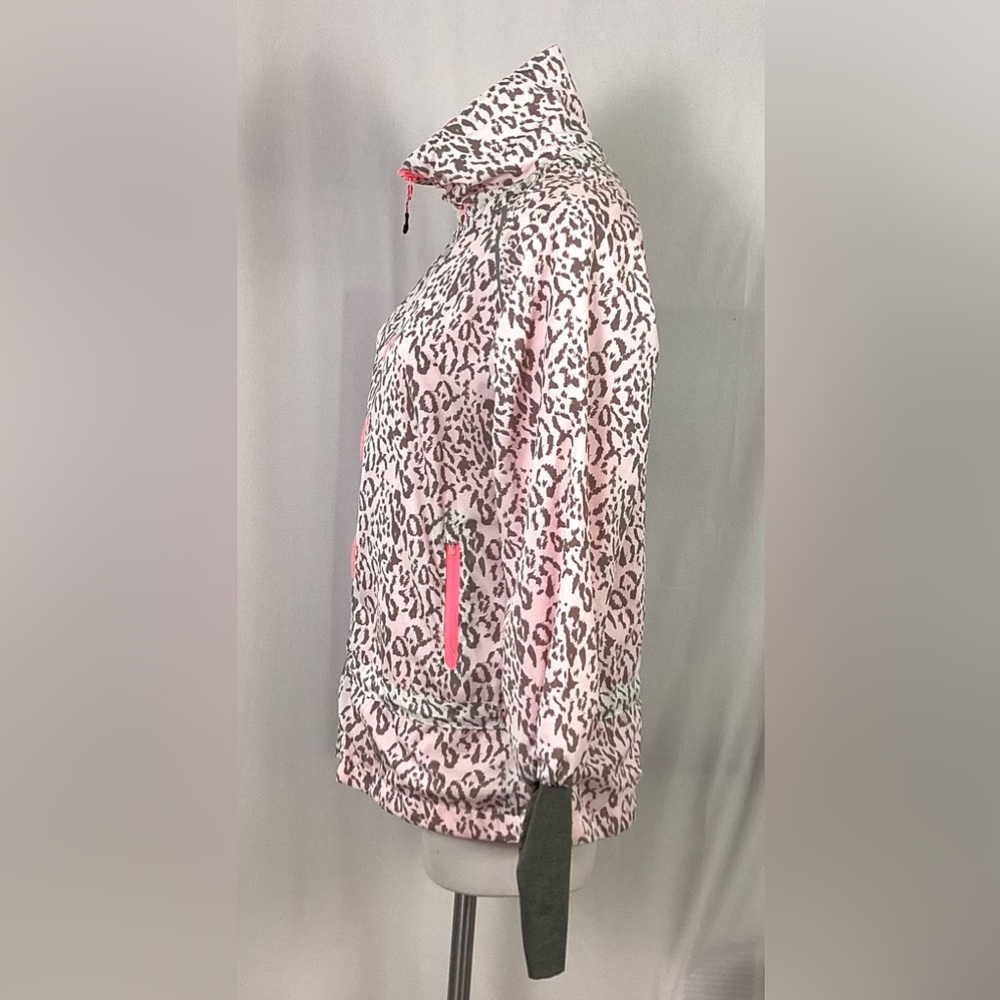 Mpg-Performance Windbreaker Jacket - image 6